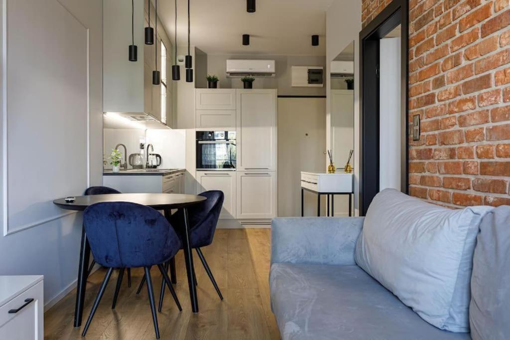 Golden Apartments Wroclaw - Great Location - Cozy And Bright&Janapawla19 Exterior foto