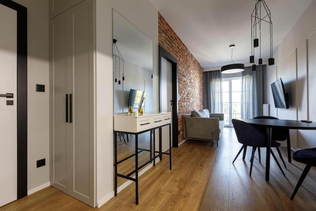 Golden Apartments Wroclaw - Great Location - Cozy And Bright&Janapawla19 Exterior foto